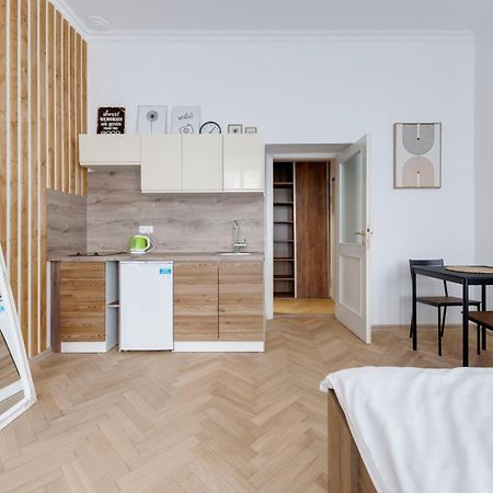 Vita Nejedleho Apartments Prague Exterior photo