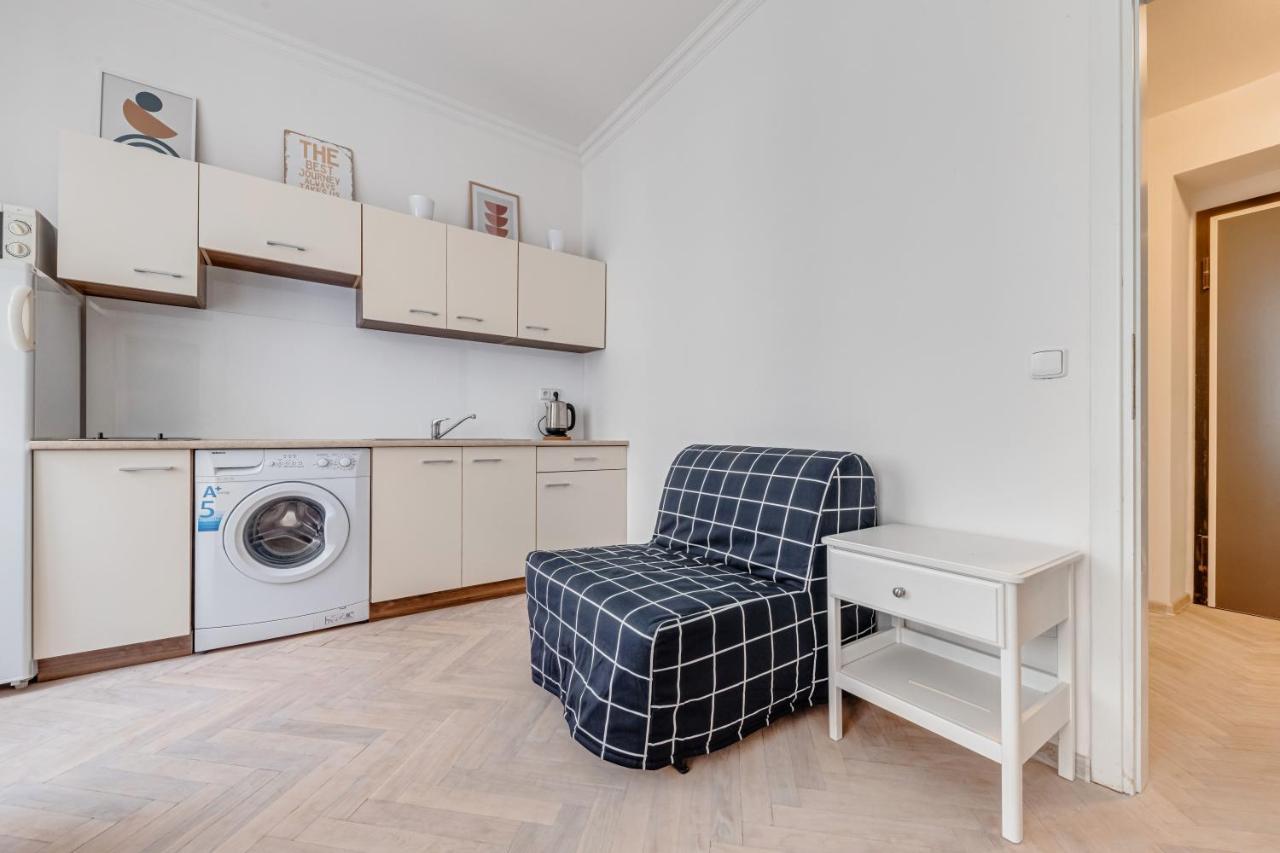 Vita Nejedleho Apartments Prague Exterior photo